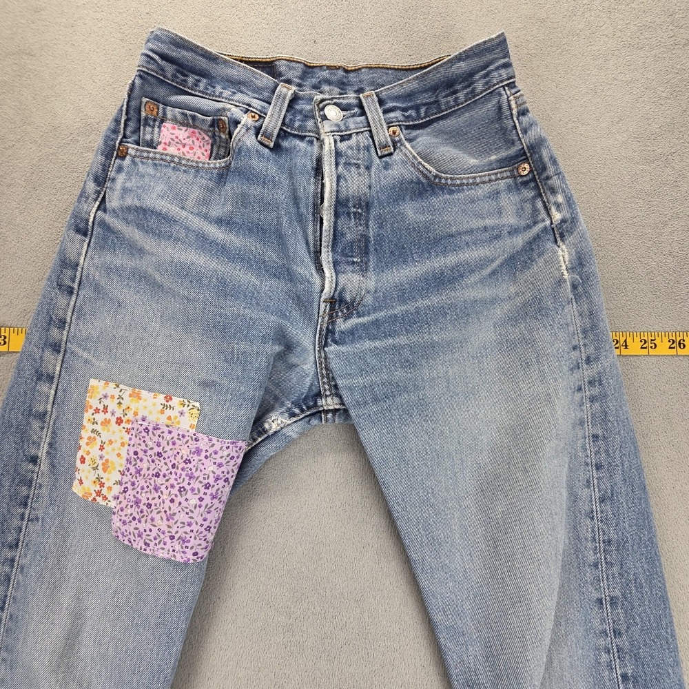 VTG Levis 501 Jeans Womens Blue Straight Floral Patch USA Raw Hem Fits 24x26 - Picture 10 of 16
